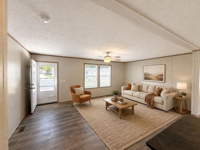 5372 Lookout Ln