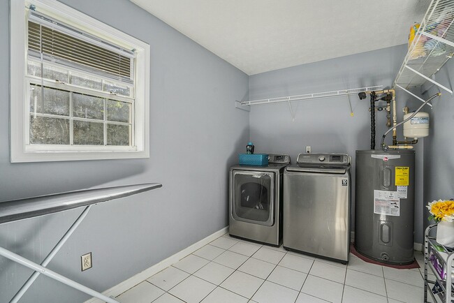 Photo - 110 Cactus Ln