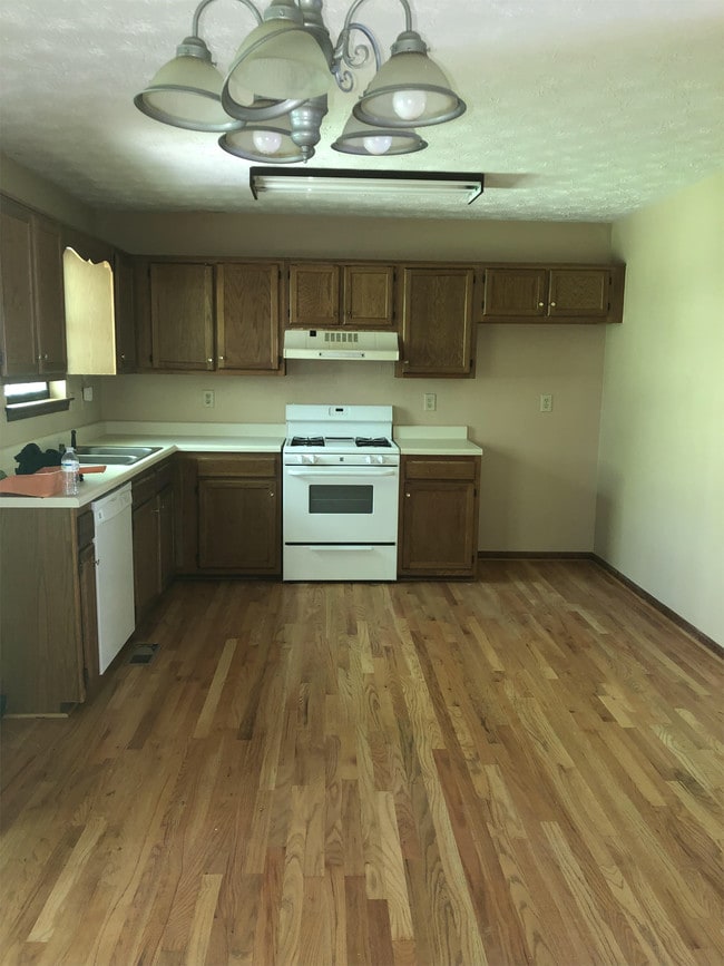 Photo - 1928 Cedar Chase Dr