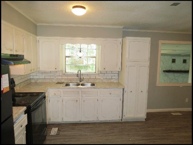 Photo - 1020 Towering Oaks Dr