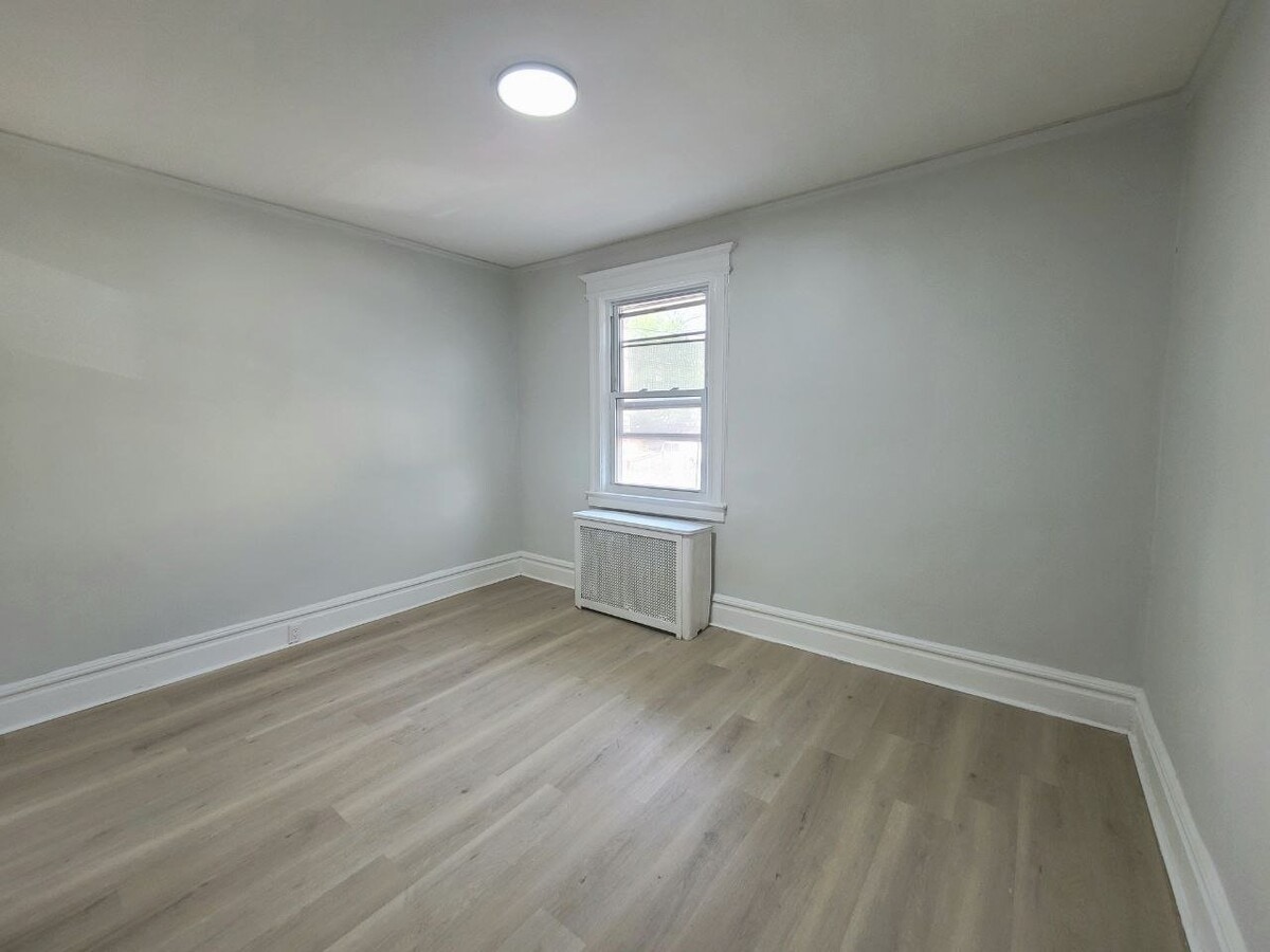 Photo - 539 Scotland Rd Unit 201