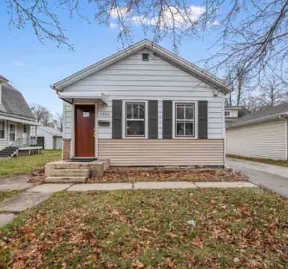 Photo - 1202 Stuart St