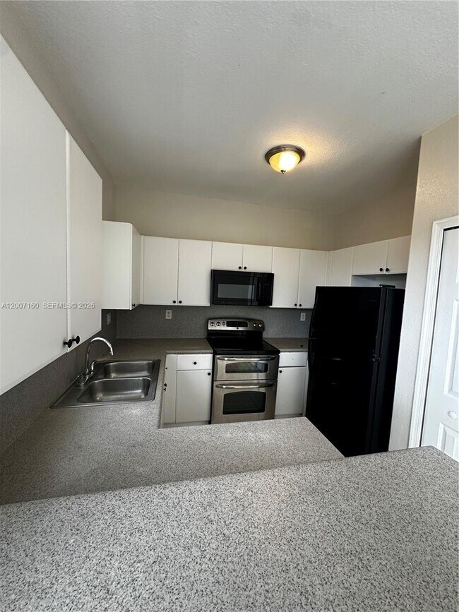 Photo - 2812 SE 16th Ave