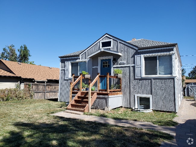 Building Photo - 664 S Osceola St Rental