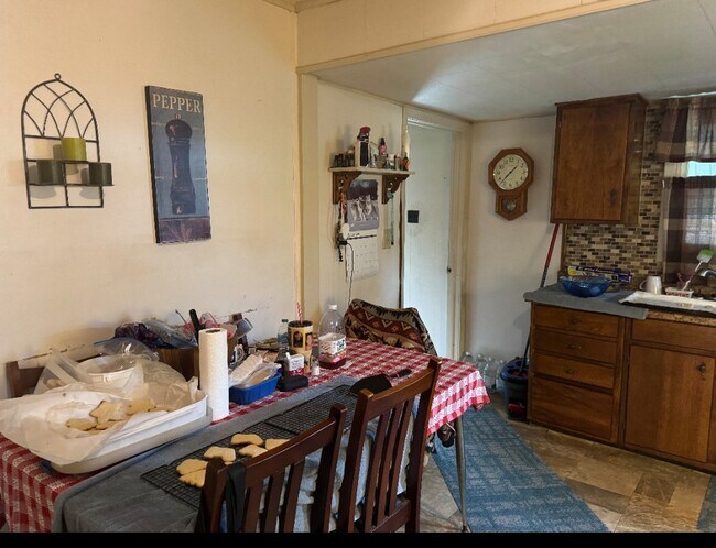 Photo - 722 S 2nd St