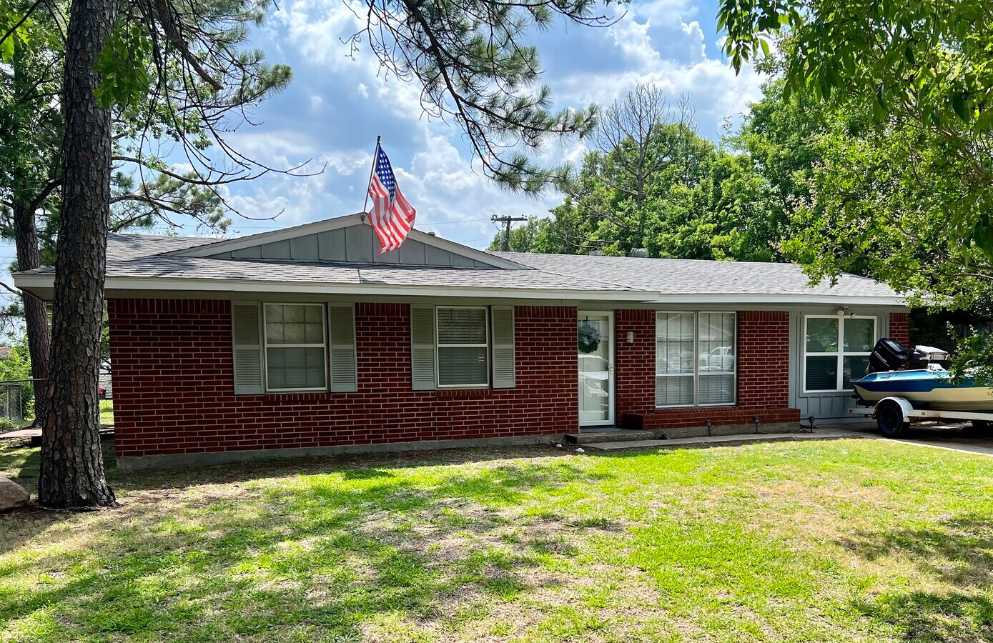 Photo - 6520 Finch Dr