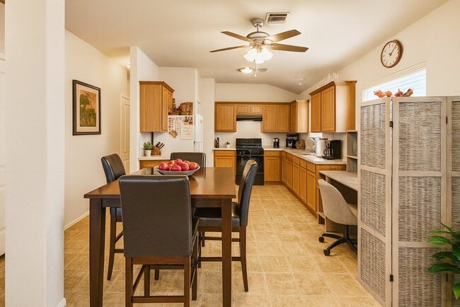 Photo - 1911 Plum Creek Ln