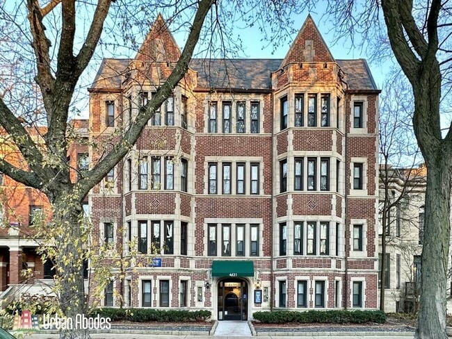 Building Photo - 4635 N Paulina St Unit J05W