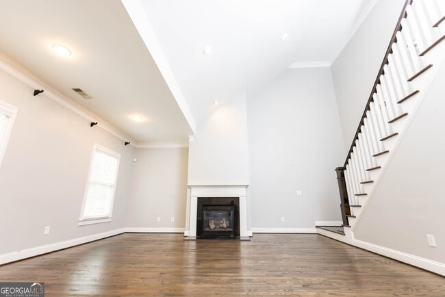 Photo - 1705 Barfield Run NW