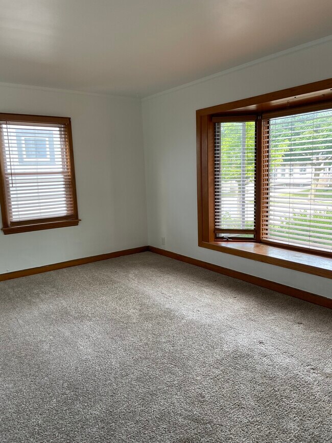 Photo - 147 N 63rd St Townhome
