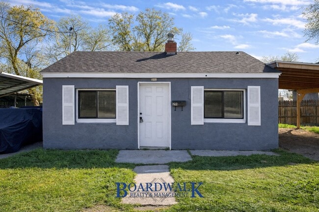 Photo - 1-Bedroom Home with Fenced Yard with fenced yard!