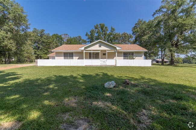 Building Photo - 2137 FM 1375 Rental