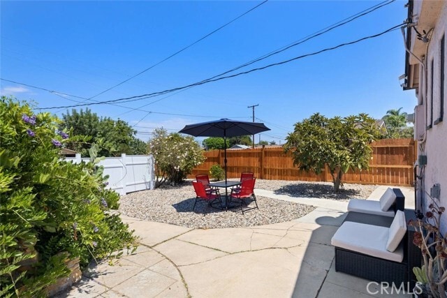 Photo - 15803 Victoria Ave