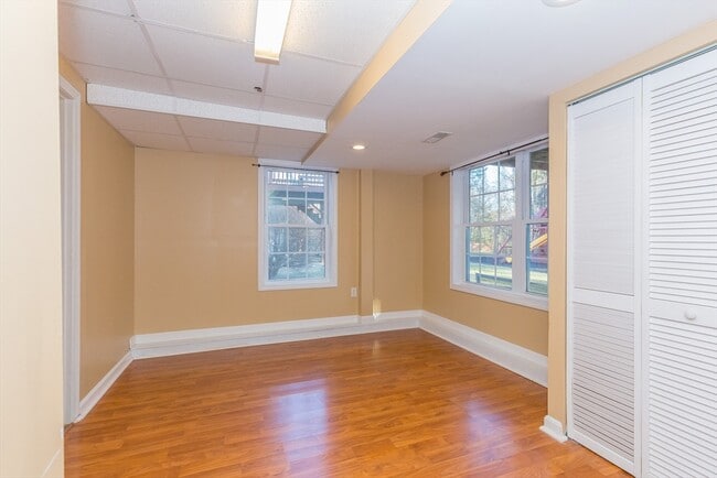 Photo - 100 Nutting Rd