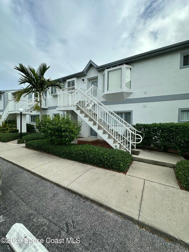 Building Photo - 335 Ocean Park Ln Unit V106