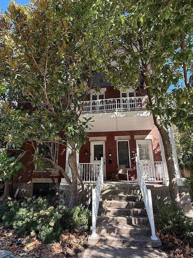 485-487 W 3rd. St.