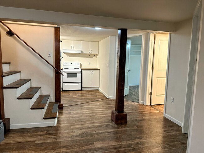 Photo - 7411 N Vincent Ave Unit B