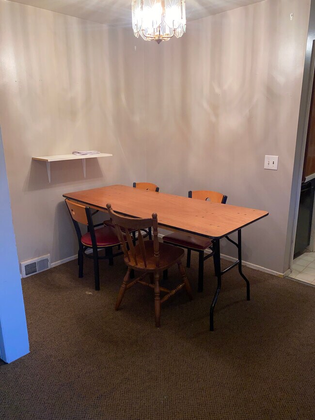 Photo - 33 Ballantyne Rd