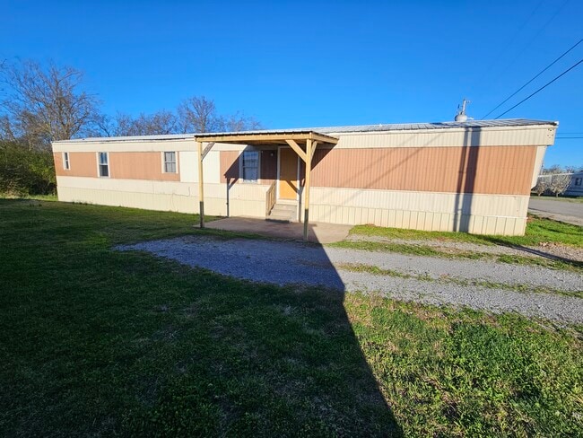 Photo - 607 Tater Peeler Rd