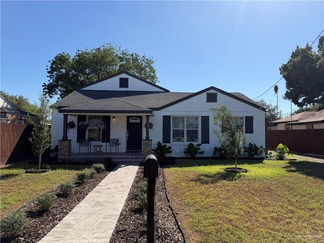 Photo - 16 Cedar Ave