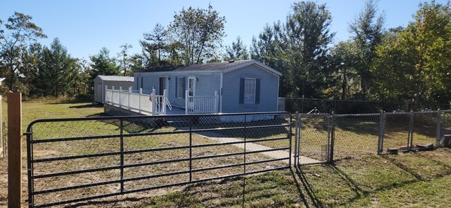 Photo - 246 Paxon St