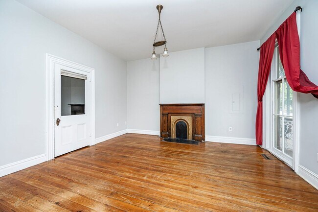 Photo - Spacious Home In The Heart Of VCU**Move In...