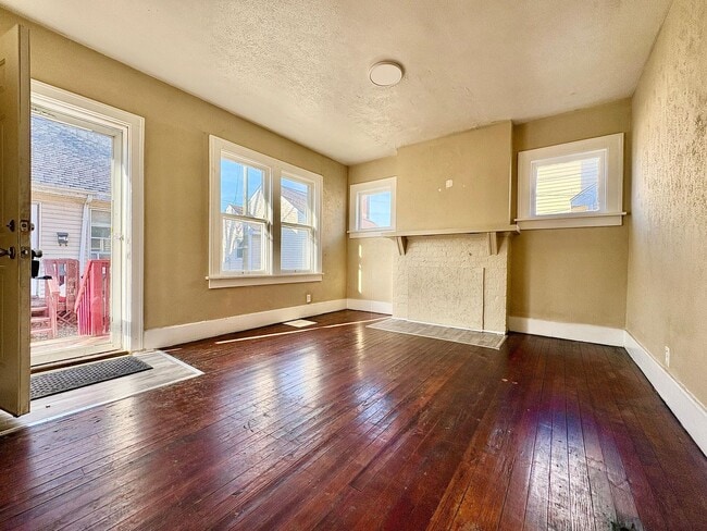 Photo - 1508 Hermosa Pl