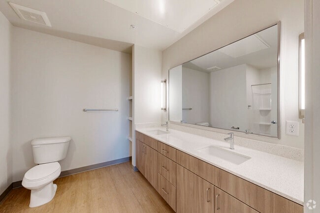 2BR, 1BA - 864SF - Bathroom