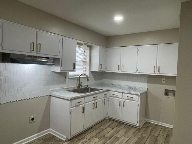 Photo - 3538 Arnold Rd