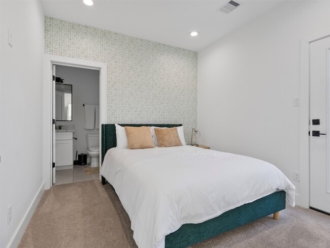 Photo - 1807 Lee St