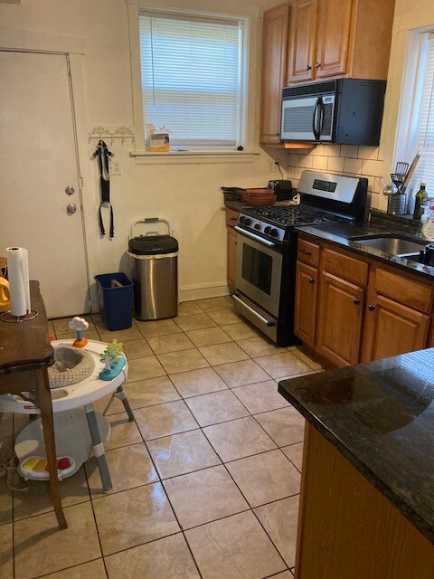 Photo - 2203 N Campbell Ave Unit 1