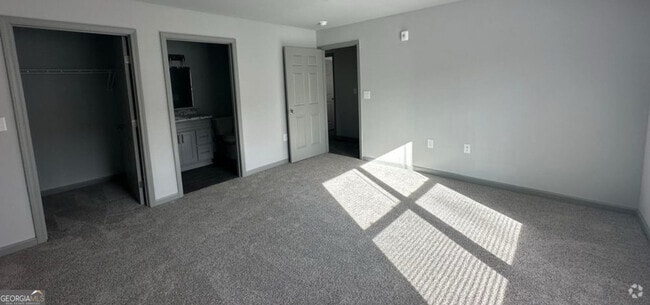 Building Photo - 3304 Fairington Village Dr Rental