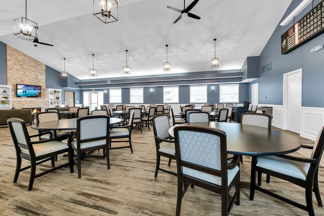 Casa club - Shelby Manor Senior Apartments