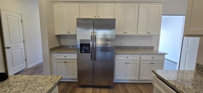 Photo - 97 Elijah St