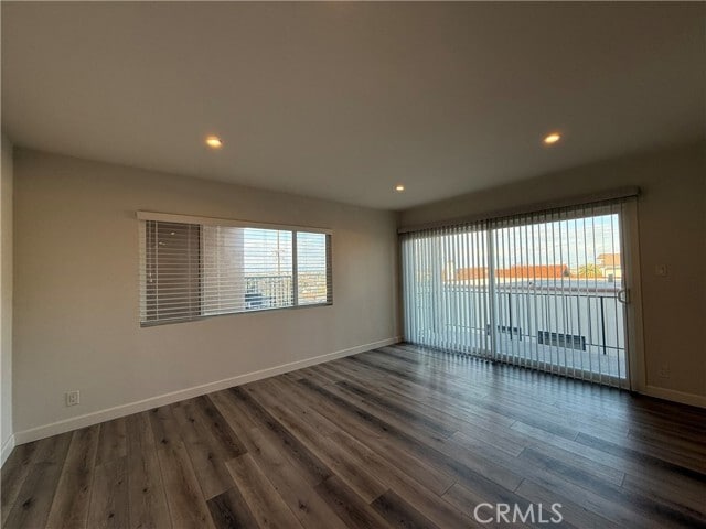 Photo - 657 W 24th St Unidad 1