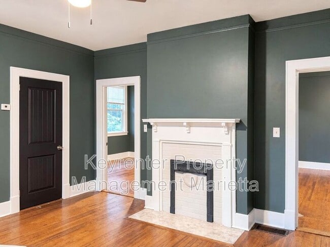 Photo - 5120 Newark Ave SW