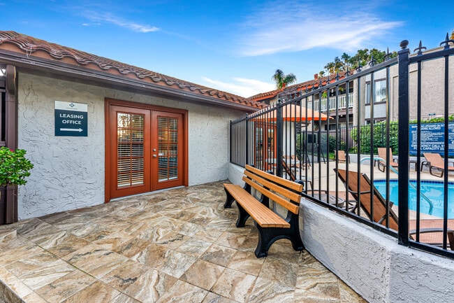 Shadow Ridge Apartments