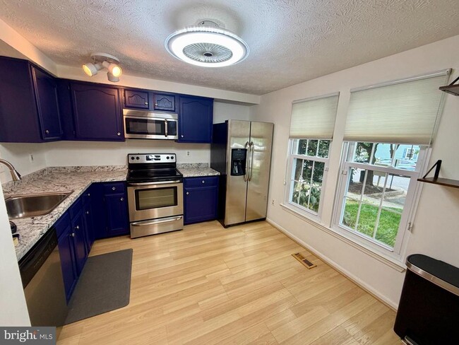 Photo - 9619 Glendower Ct