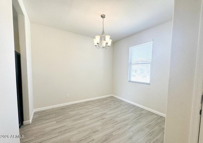 Photo - 17134 N Rosemont St
