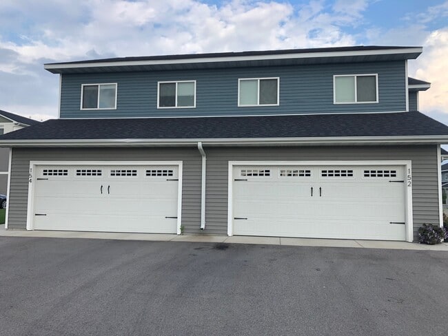 Photo - 129 Linda Path