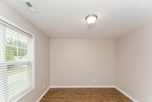 Photo - 1218 Braemar Highland Dr