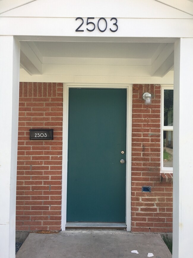 Photo - 2501 McKee St Unidad 2503 TURQUOISE