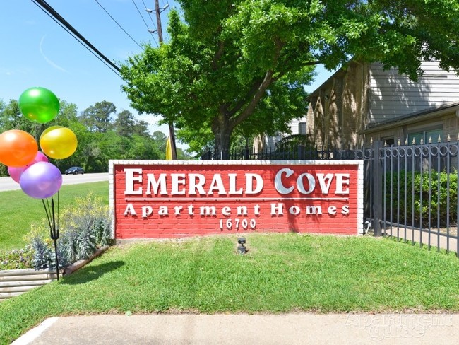 Emerald Cove Entrance - Emerald Cove Apartments