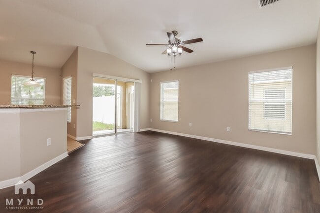 Photo - 12526 Cricklewood Dr