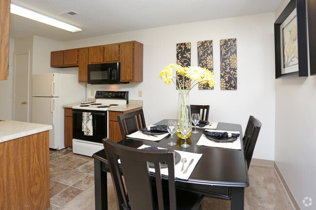 Dining Room 1 Bedroom
