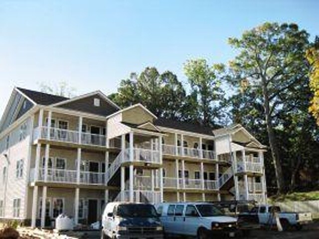 Heritage Park Apartments - Heritage Park Apartments