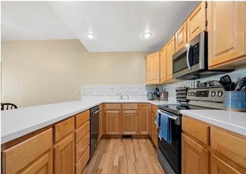 Photo - 553 N Seven Peaks Blvd