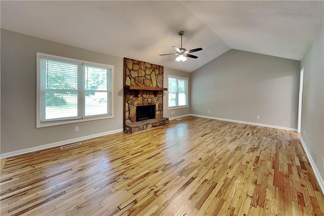 451 Monroe Trce