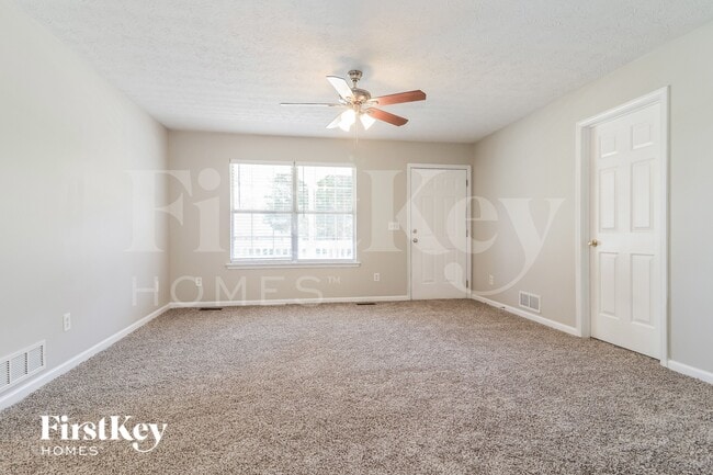 Photo - 159 Pleasant Way