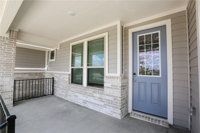 Photo - 8108 Ausblick Ave